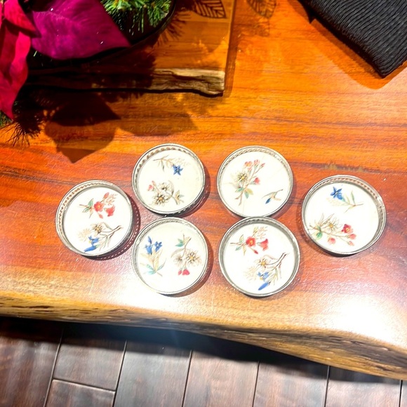 Vintage Coasters - Picture 1 of 10